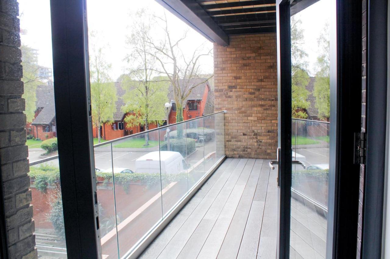 Modern 2 Bed Apartment With Central Location Birmingham Kültér fotó